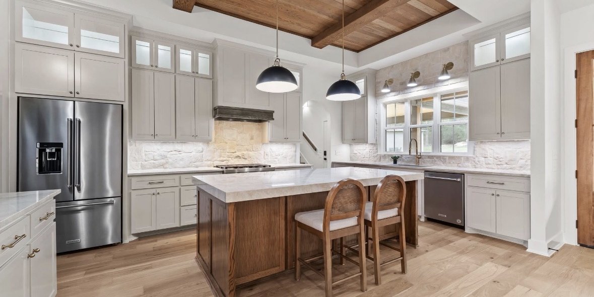 Why Choose May's Lone Star Flooring?